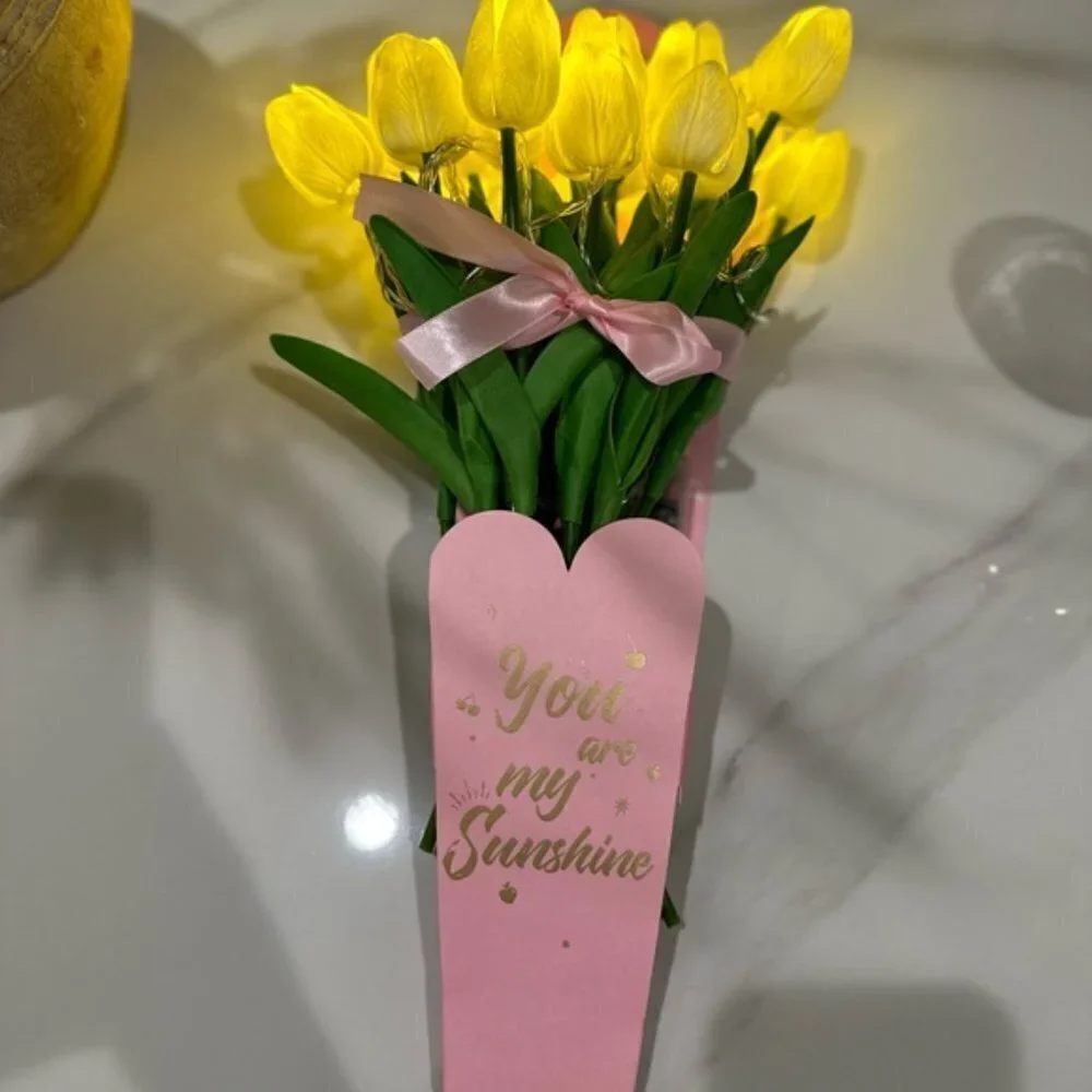 2x White Tulip Lamp, a Lasting Alternative to Expensive Bouquets!